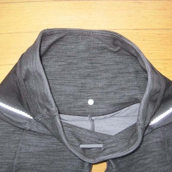 Lululemon Buttons Convertible Crop Pants Gray Womens Size 4 - Picture 8 of 9